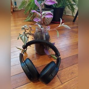 Skullcandy Crusher Immersive Bass Wireless Headphones